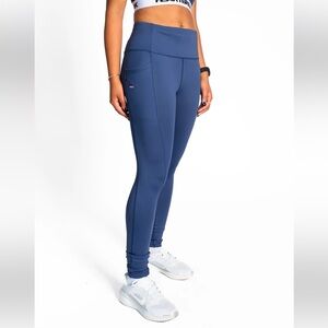 NWOT HEARTBREAK WOMEN'S TRIPLE POCKET FULL LENGTH TIGHTS SZ M